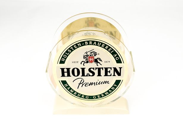 Prägen von Kunststoffteilen